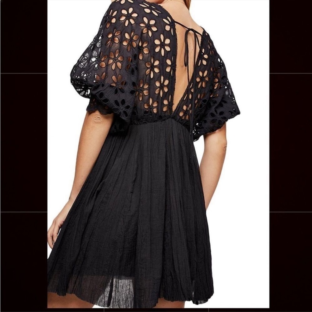 Free People Dress - Black - Deep V-Neck - Size Small
